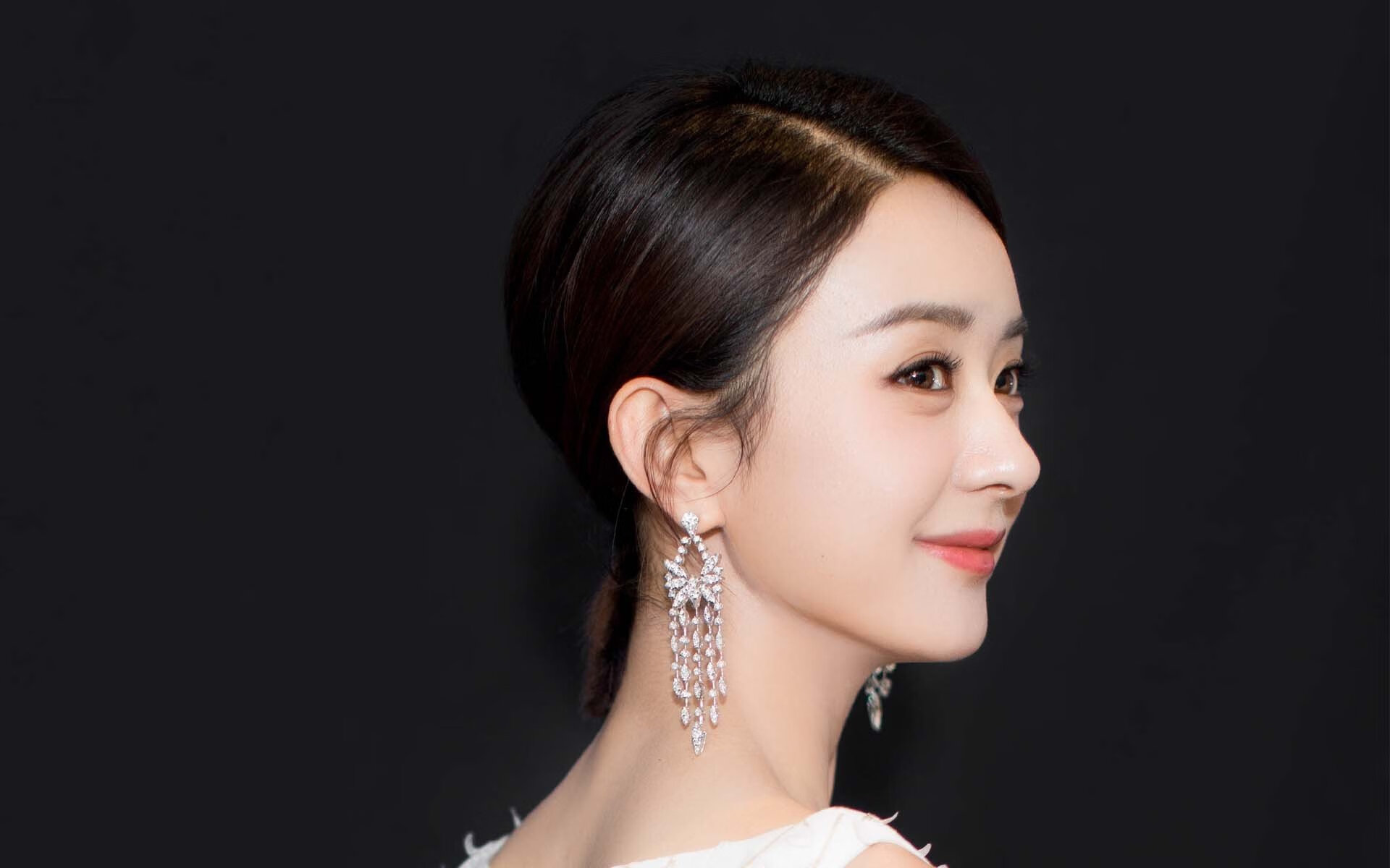 kaiyun官方网站-库里:不断刷新“远射”纪录,成就篮球新定义!,库里 超远