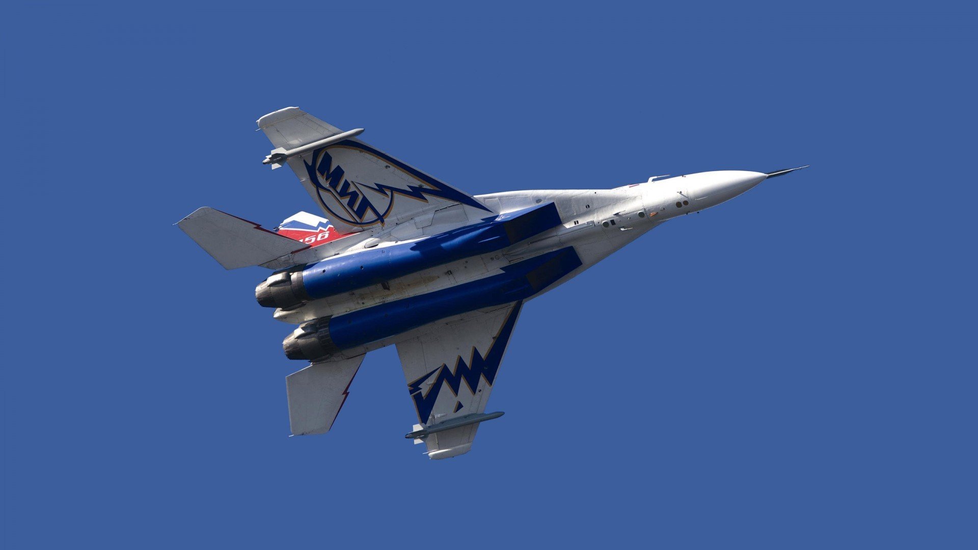 开云体育-意甲球队引入高科技设备提升训练效率，意甲各队训练营