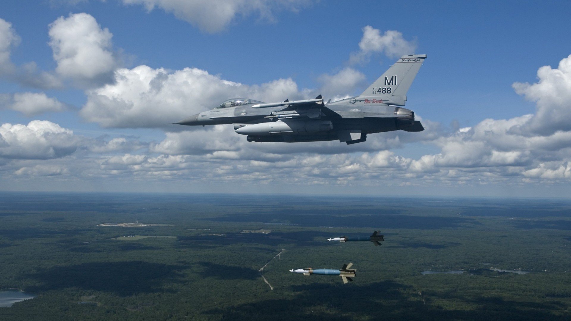 开云体育APP下载-快船击败太阳，乔治在末节连续命中关键球，快船队乔治什么时候复出