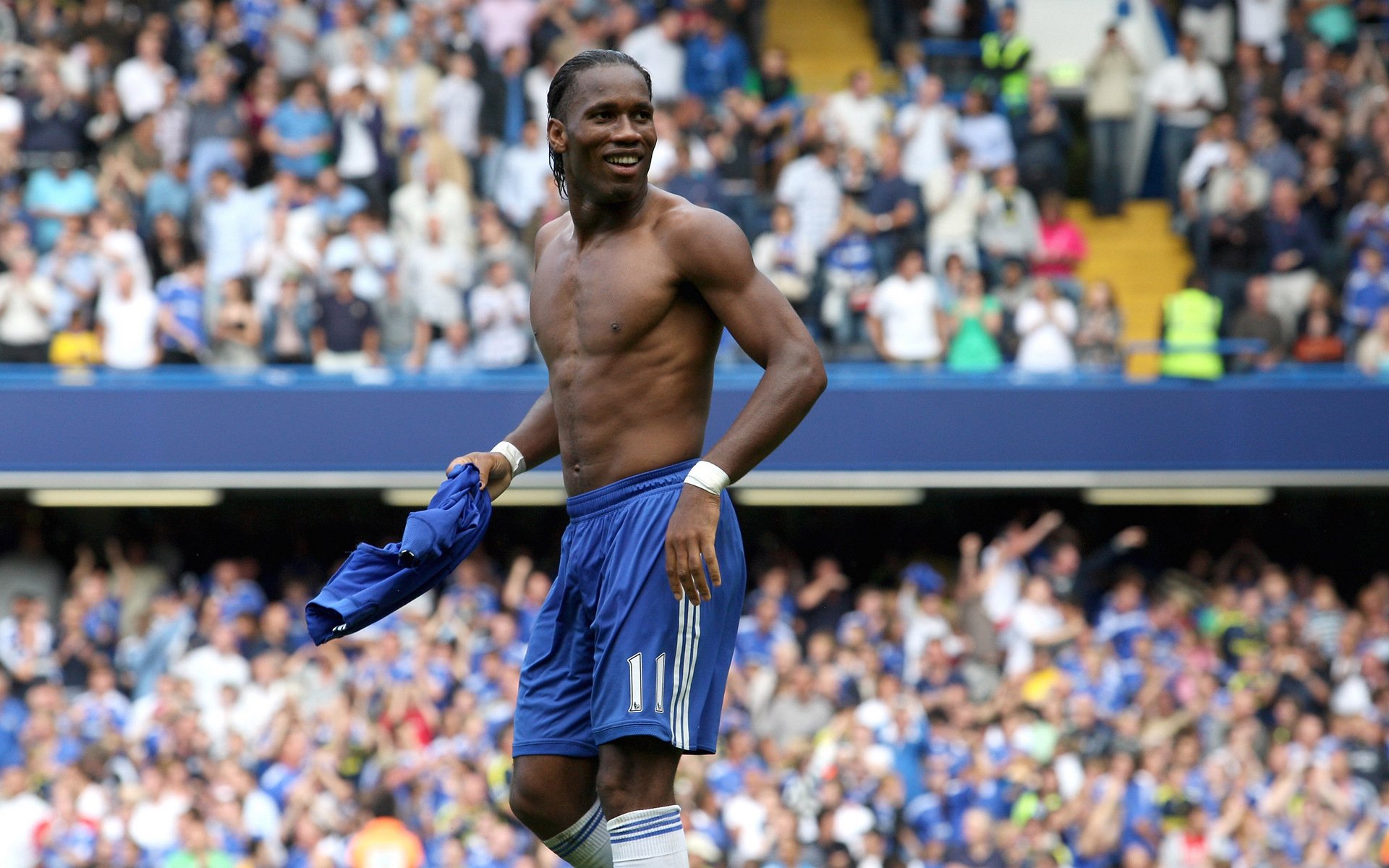 kaiyun官方网站-墨西哥骑手费德里科·费尔南德斯在巴黎奥运会上与“Romeo”马匹共同参赛,尽管因马匹受伤被迫退出,但展现了坚强意志。