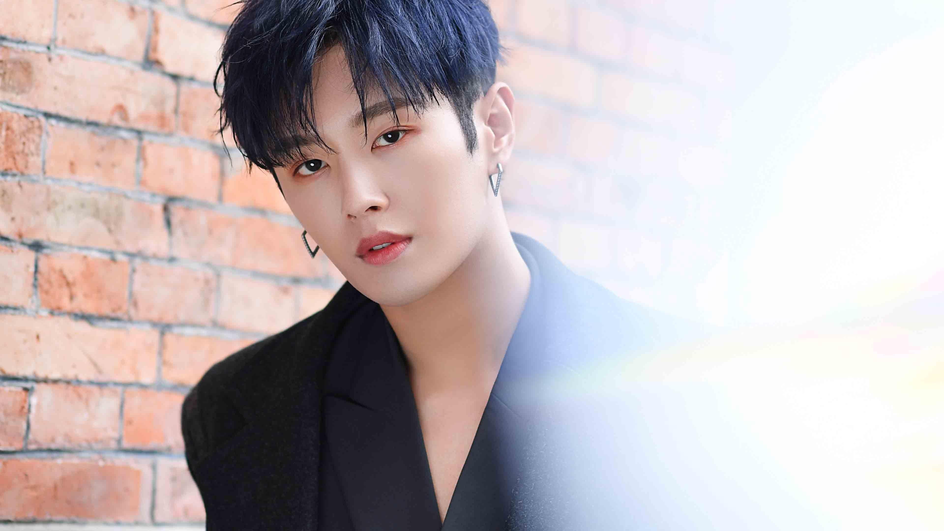 开云体育APP下载-米兰双雄奋勇争冠，意甲走向高潮